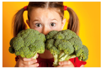 girl with broccoli