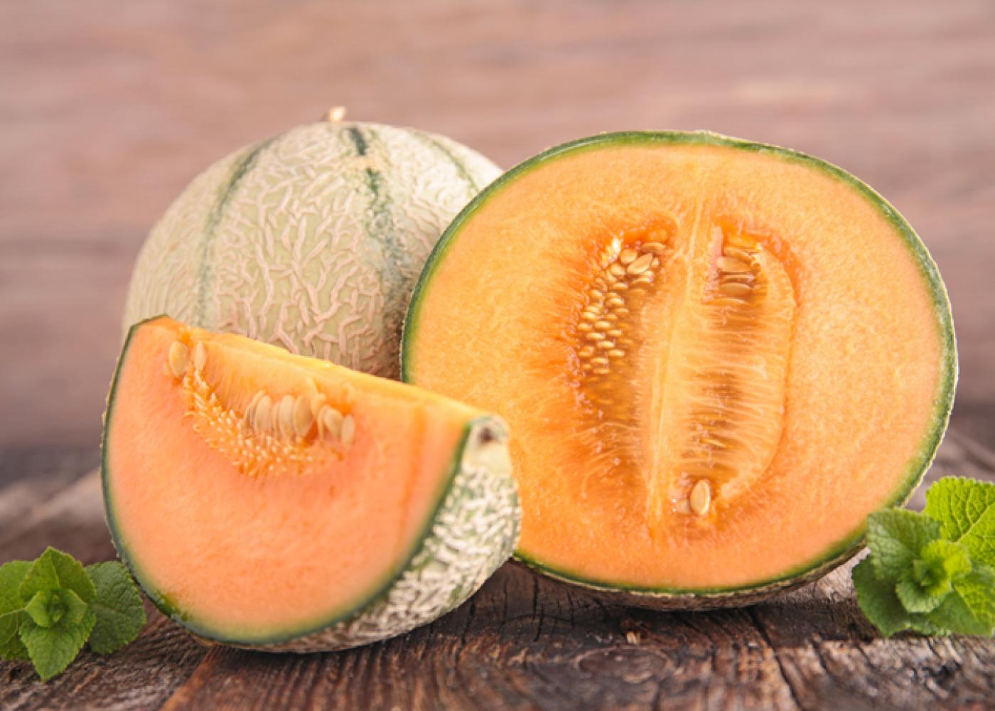 cantaloupe slices with seeds
